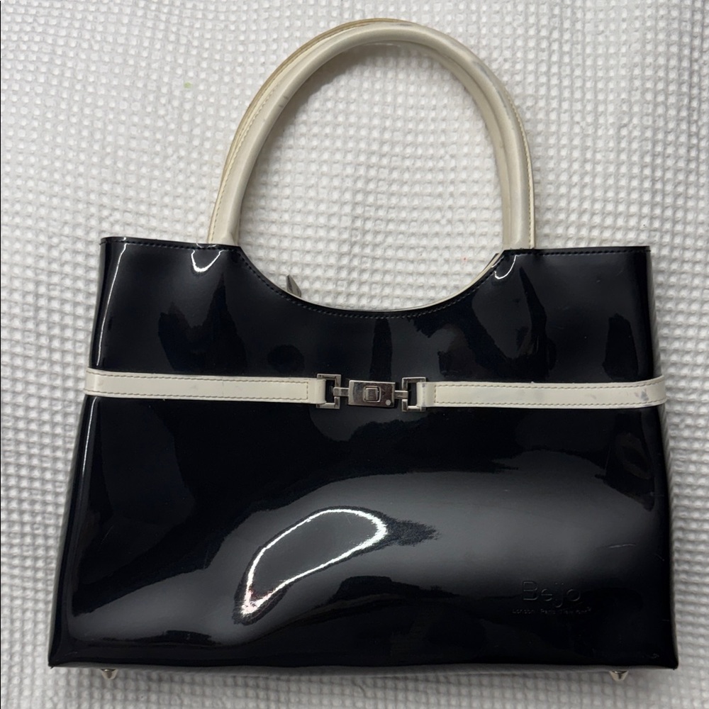 Elegant Black and White Patent Leather Beijo Handbag - 3x9x14